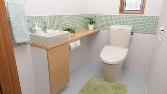 外出先・オフィスのトイレマナー徹底ガイド｜恥をかかない4つのポイント