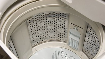洗濯機の掃除頻度はどのくらい？カビをためないポイントを解説