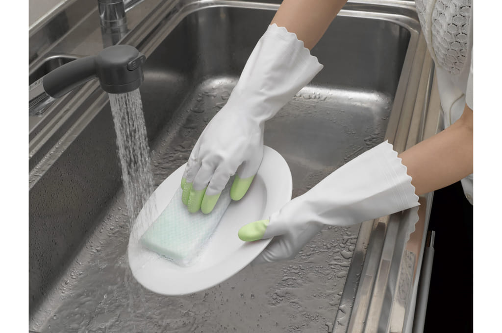 ファミリービニールうす手 指先抗ウイルス加工（L グリーン） | 家庭用手袋（ゴム手袋・ビニール手袋） | 製品サイト | エステー株式会社
