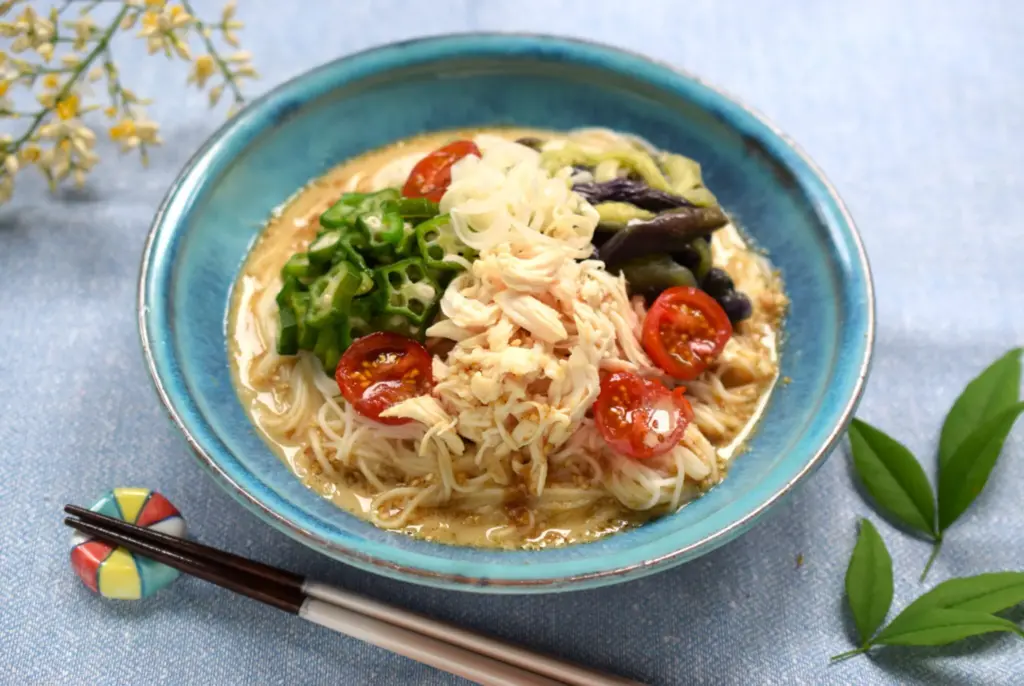 そうめんの茹で方・めんつゆ・アレンジレシピ｜管理栄養士が解説